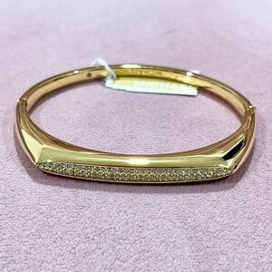 Nwt MICHAEL Michael Kors Gold Tone Fashion Tribal Pave Hinged Bangle Bracelet